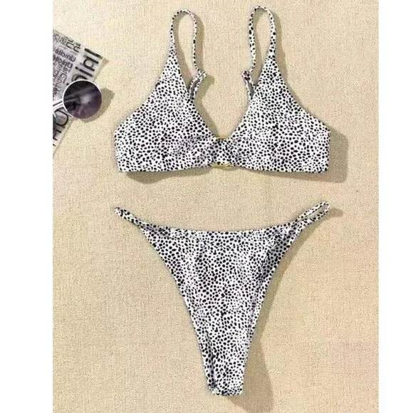 bikini - Picture 6 of 6